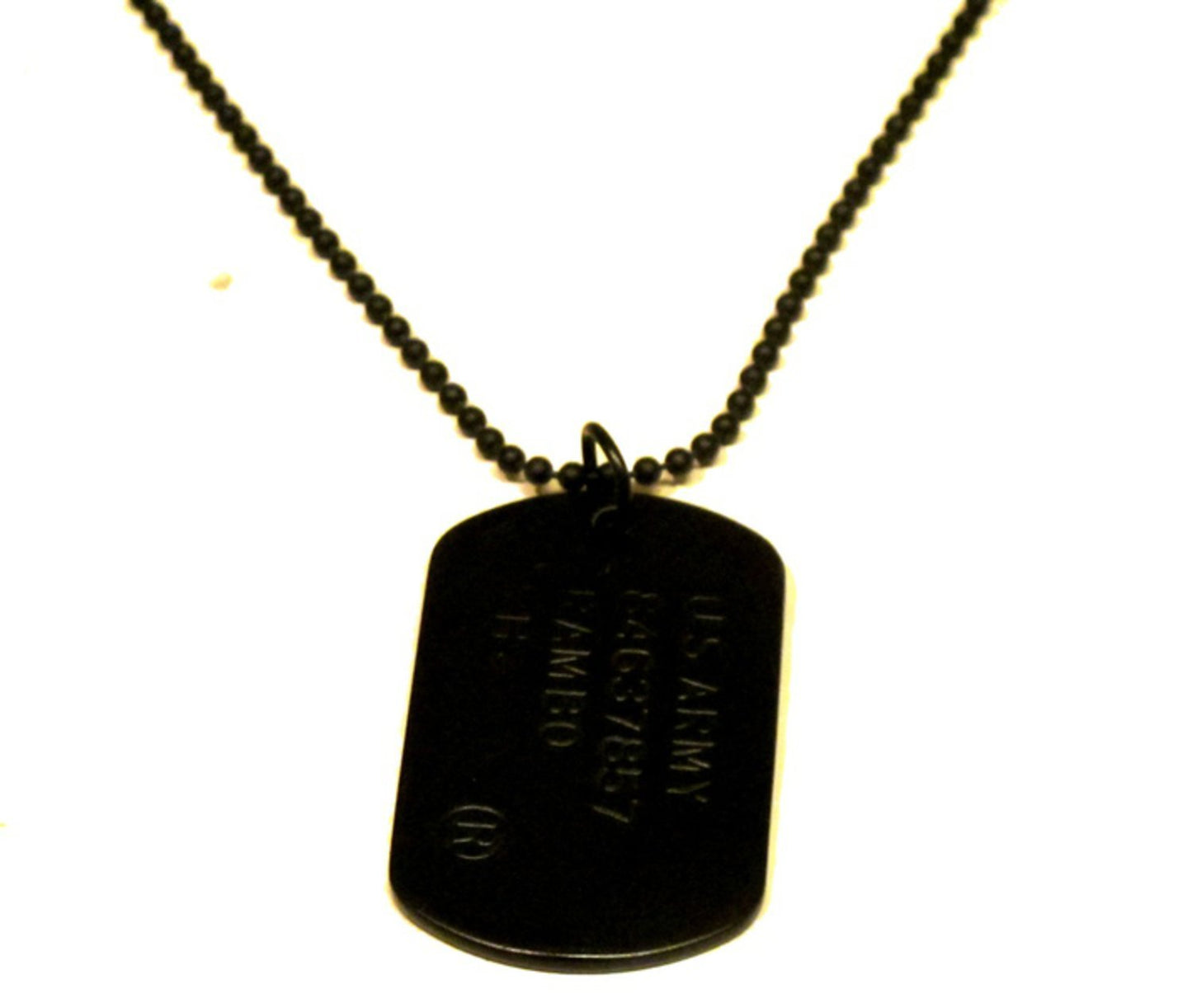 Dog Tag -kaulakoru kallolla