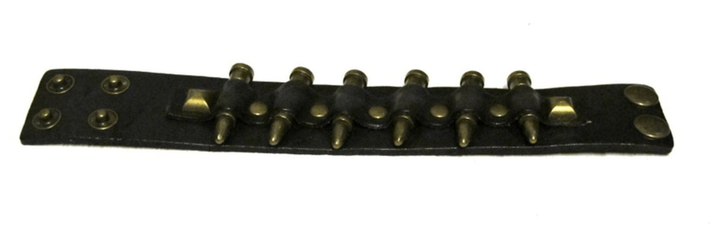 Läderarmband med patroner