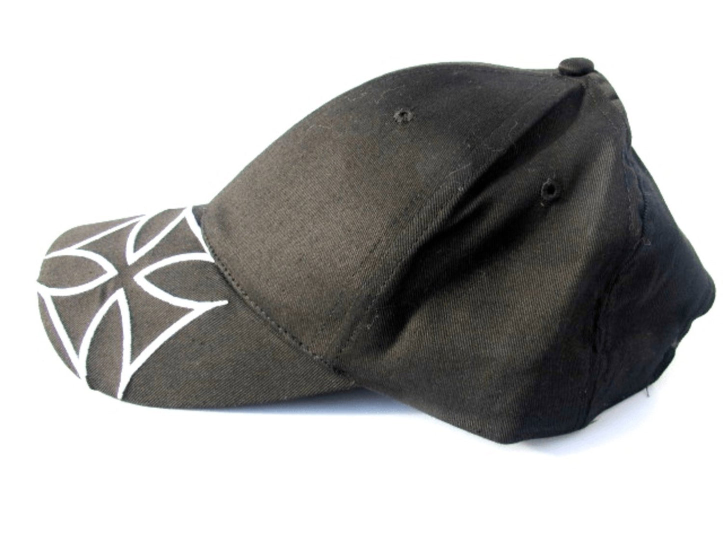 Maltese cross cap