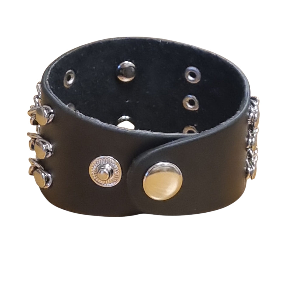 Brett läderarmband med dödskalle och kedjedetaljer – Svart