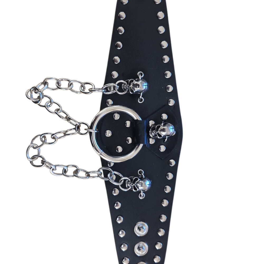 Brett svart läderarmband med kedjor, dödskallar och ring – Justerbart