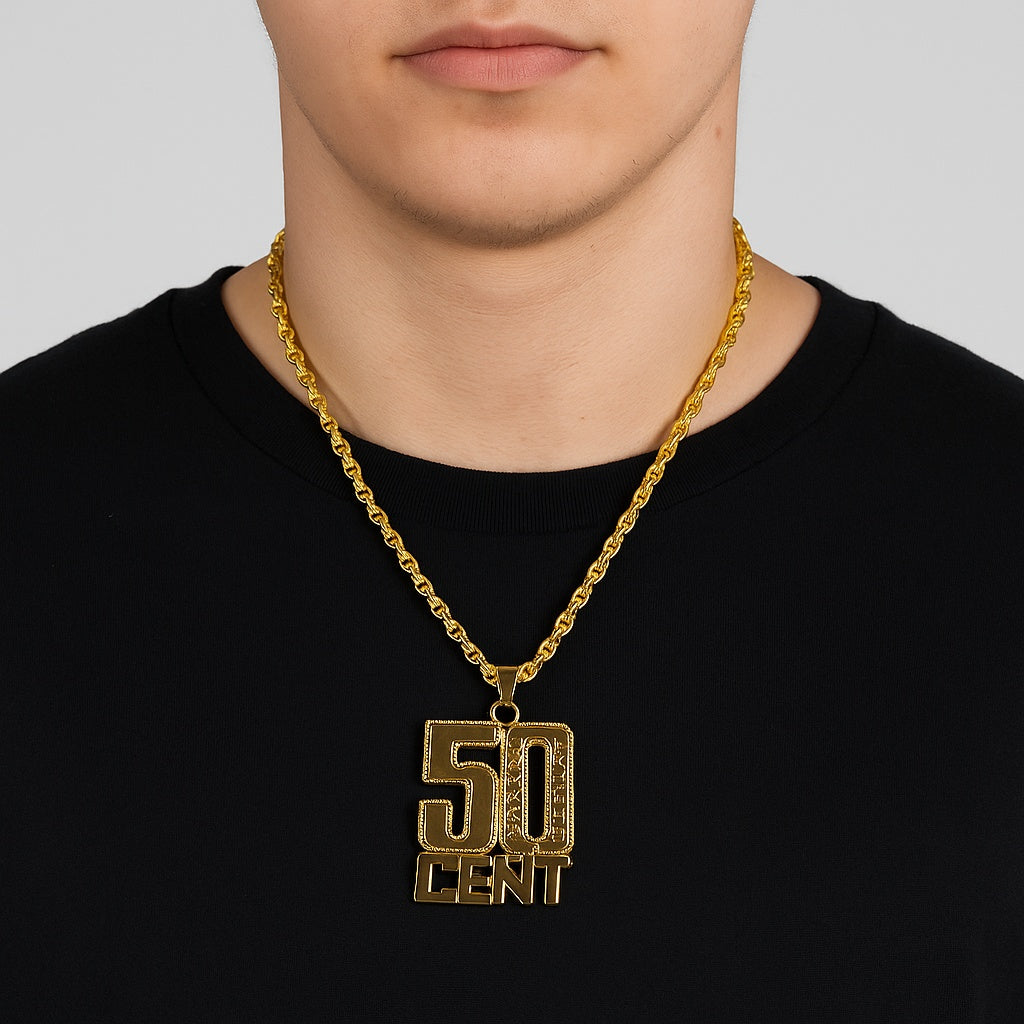 Guldigt halsband med 50 Cent-hänge