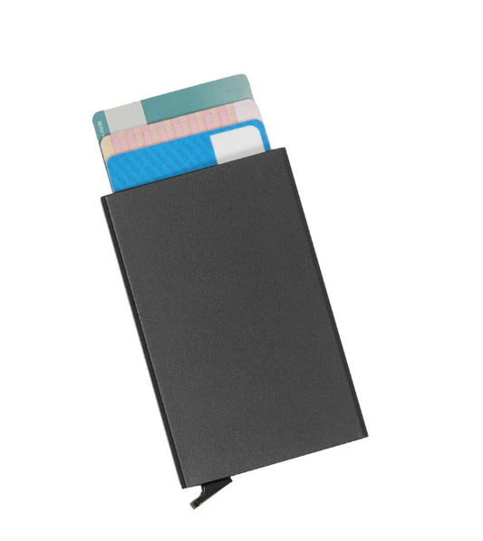 Korthållare i aluminium – Slim, säker och stilren