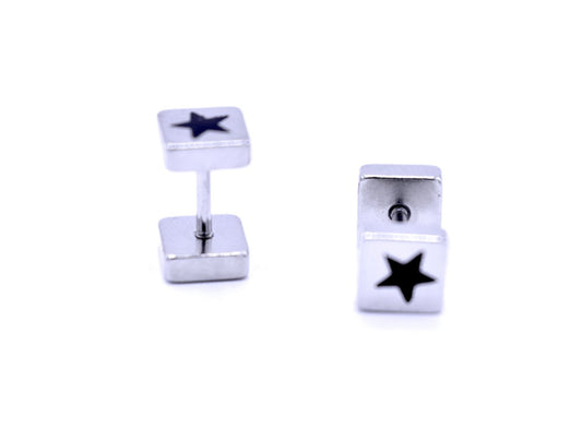 Earrings with a star motif